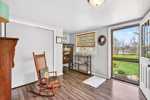 Entry Way - 177 N High St, Jackson, OH 45640 photo 3 of 4