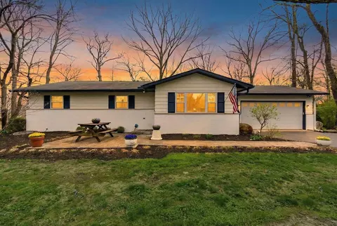 1290 S Sunbury Rd, Westerville, OH 43081