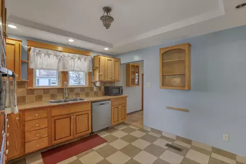 Kitchen - 699 E 2nd St, Logan, OH 43138 photo 4 of 5