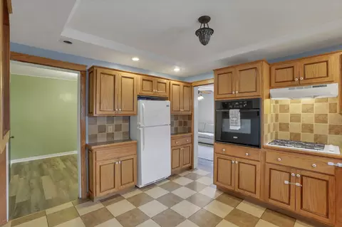 Kitchen - 699 E 2nd St, Logan, OH 43138 photo 2 of 5