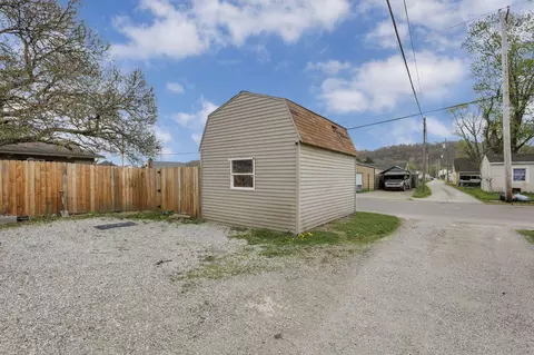 Exterior - 699 E 2nd St, Logan, OH 43138 photo 22 of 23