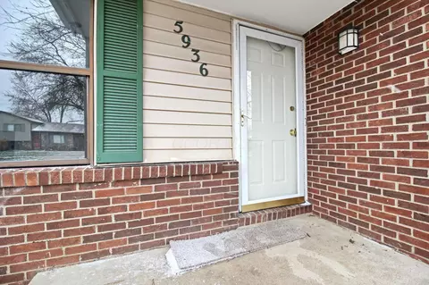 5936 Glennon Dr, Galloway, OH 43119