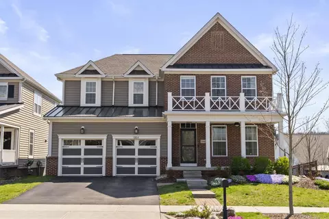 1364 Leesland Dr, Westerville, OH 43081