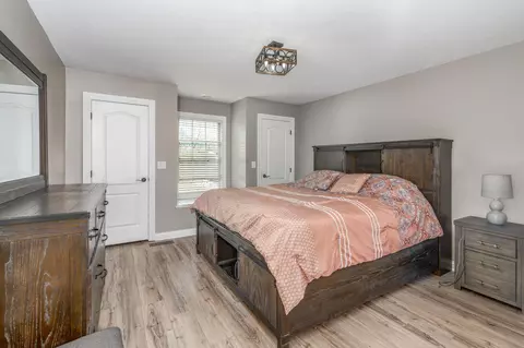 Bedroom - 992 Elderberry Loop, Delaware, OH 43015 photo 4 of 4