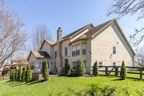 Exterior - 992 Elderberry Loop, Delaware, OH 43015 photo 6 of 7