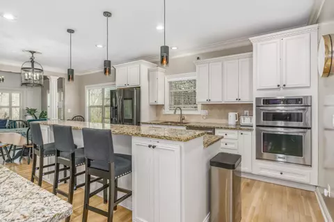 Kitchen - 992 Elderberry Loop, Delaware, OH 43015 photo 1 of 3