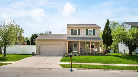 781 Ashford Glen Dr, Columbus, OH 43230