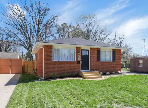 Exterior - 572 Westphal Ave, Columbus, OH 43213 photo 2 of 5