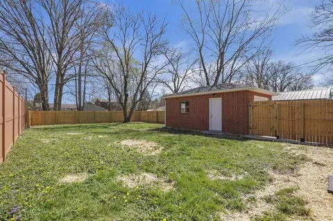Exterior - 572 Westphal Ave, Columbus, OH 43213 photo 5 of 5