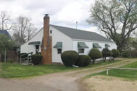 150 Riverside Dr, Mount Vernon, OH 43050