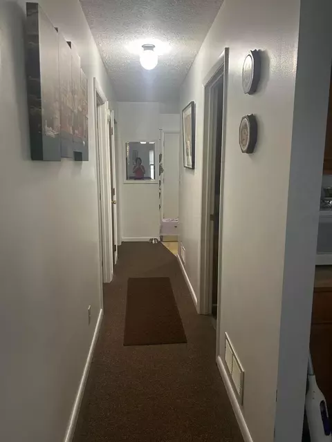 Entry Way - 305 N Elm St, Prospect, OH 43342 photo 1 of 1