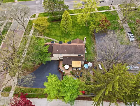 View/Area - 2808 E Broad St, Bexley, OH 43209 photo 2 of 2