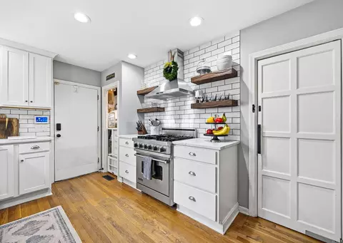 Kitchen - 2808 E Broad St, Bexley, OH 43209 photo 2 of 6