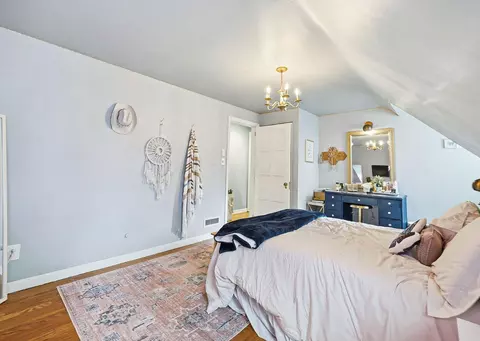 Bedroom - 2808 E Broad St, Bexley, OH 43209 photo 4 of 7