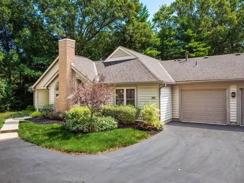434 Hidden Ravines Dr, Powell, OH 43065