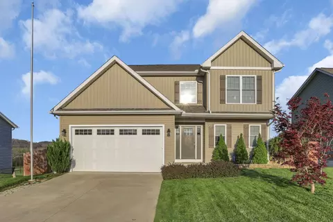 806 Hobart Ave, Logan, OH 43138