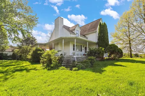 2920 Burnside Rd NW, Johnstown, OH 43031