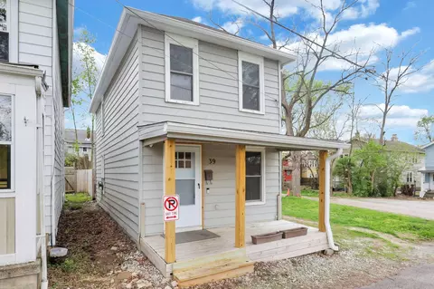 39 W Ramlow Aly, Columbus, OH 43202