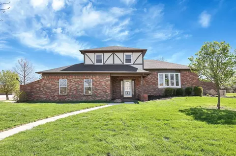 6347 Moundview Pl, Grove City, OH 43123