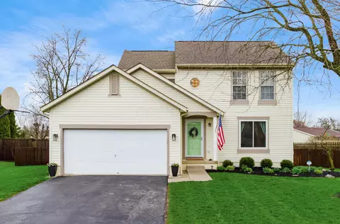 4208 Rockledge St, Grove City, OH 43123