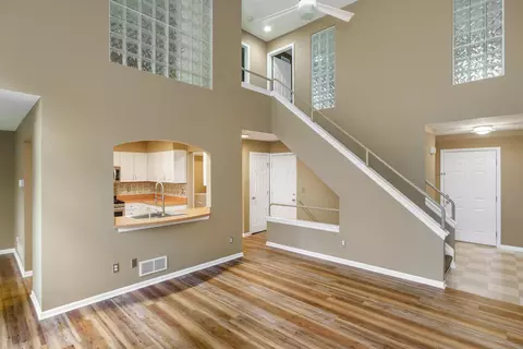 Living - 5454 Aubrey Loop #2, Dublin, OH 43016 photo 3 of 4