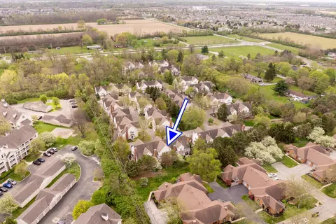 View/Area - 5454 Aubrey Loop #2, Dublin, OH 43016 photo 4 of 6