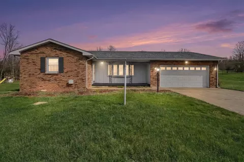 14463 Maple Ln, Mount Vernon, OH 43050