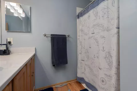 Bath - 753 Range Dr, Galloway, OH 43119 photo 3 of 4