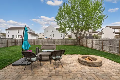 Exterior - 753 Range Dr, Galloway, OH 43119 photo 6 of 9