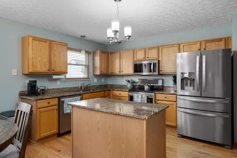 Kitchen - 753 Range Dr, Galloway, OH 43119 photo 1 of 3