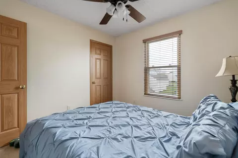Bedroom - 753 Range Dr, Galloway, OH 43119 photo 4 of 8