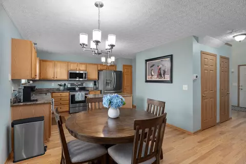 Dining - 753 Range Dr, Galloway, OH 43119 photo 2 of 3