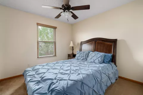 Bedroom - 753 Range Dr, Galloway, OH 43119 photo 3 of 8