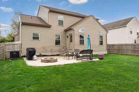 Exterior - 753 Range Dr, Galloway, OH 43119 photo 5 of 9