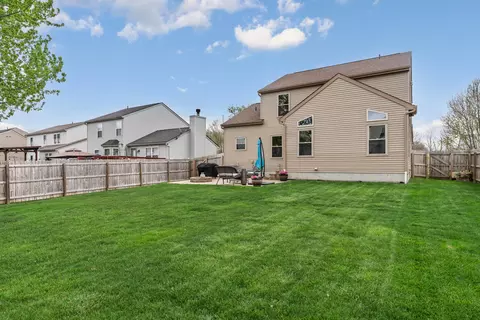 Exterior - 753 Range Dr, Galloway, OH 43119 photo 8 of 9