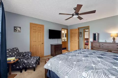 Bedroom - 753 Range Dr, Galloway, OH 43119 photo 2 of 8
