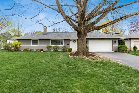 3166 S Dorchester Rd, Columbus, OH 43221