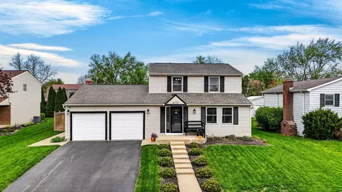 4100 Sassafras Ct, Grove City, OH 43123