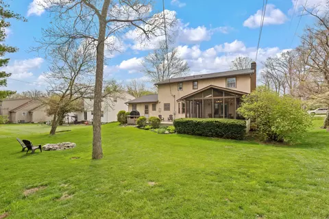 Exterior - 250 Devon Rd, Delaware, OH 43015 photo 2 of 10