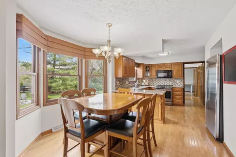 Dining - 250 Devon Rd, Delaware, OH 43015 photo 2 of 2