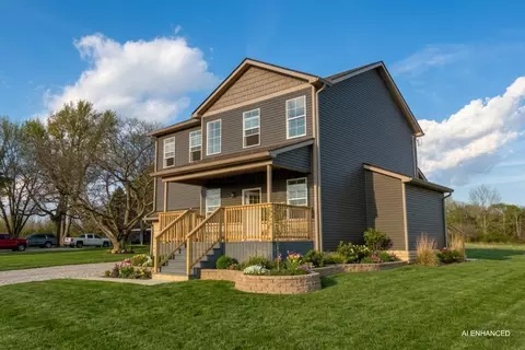 246 S 3rd St, Cardington, OH 43315