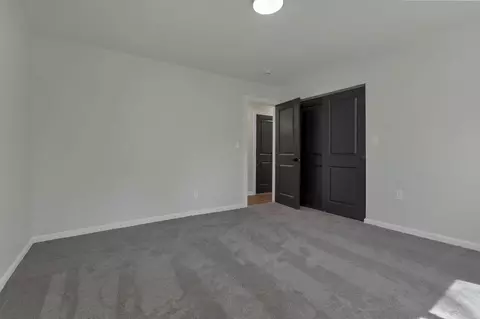 Bedroom - 1297 Bristol Ct, Circleville, OH 43113 photo 7 of 7