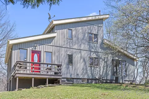 3930 Marion Johnson Rd, Albany, OH 45710