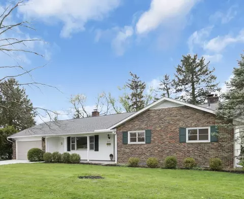 2123 Nayland Rd, Columbus, OH 43220
