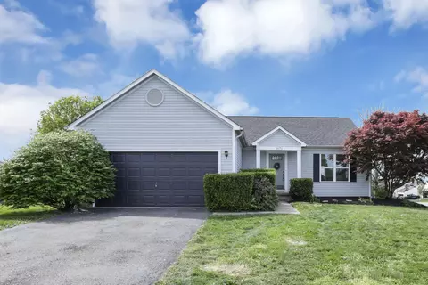 1671 Early Spring Dr, Lancaster, OH 43130