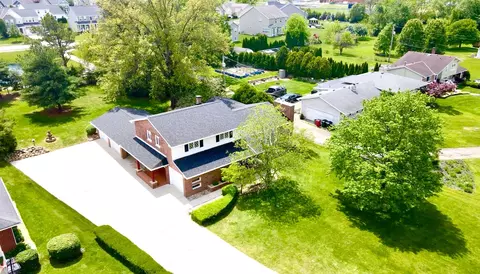 2171 Holton Rd, Grove City, OH 43123