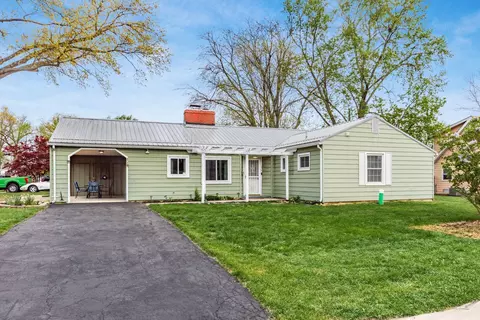 474 Darbyhurst Rd, Columbus, OH 43228