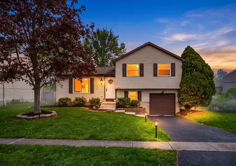 4466 Amwood St, Columbus, OH 43228