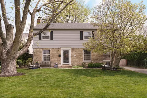 284 S Stanwood Rd, Columbus, OH 43209