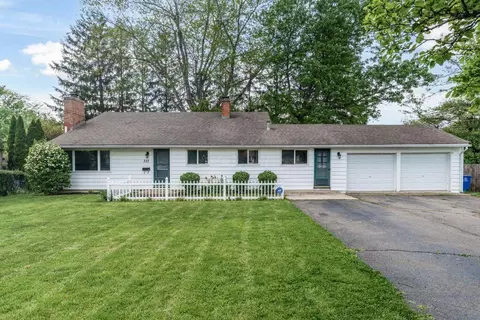 337 Highfield Dr, Columbus, OH 43214
